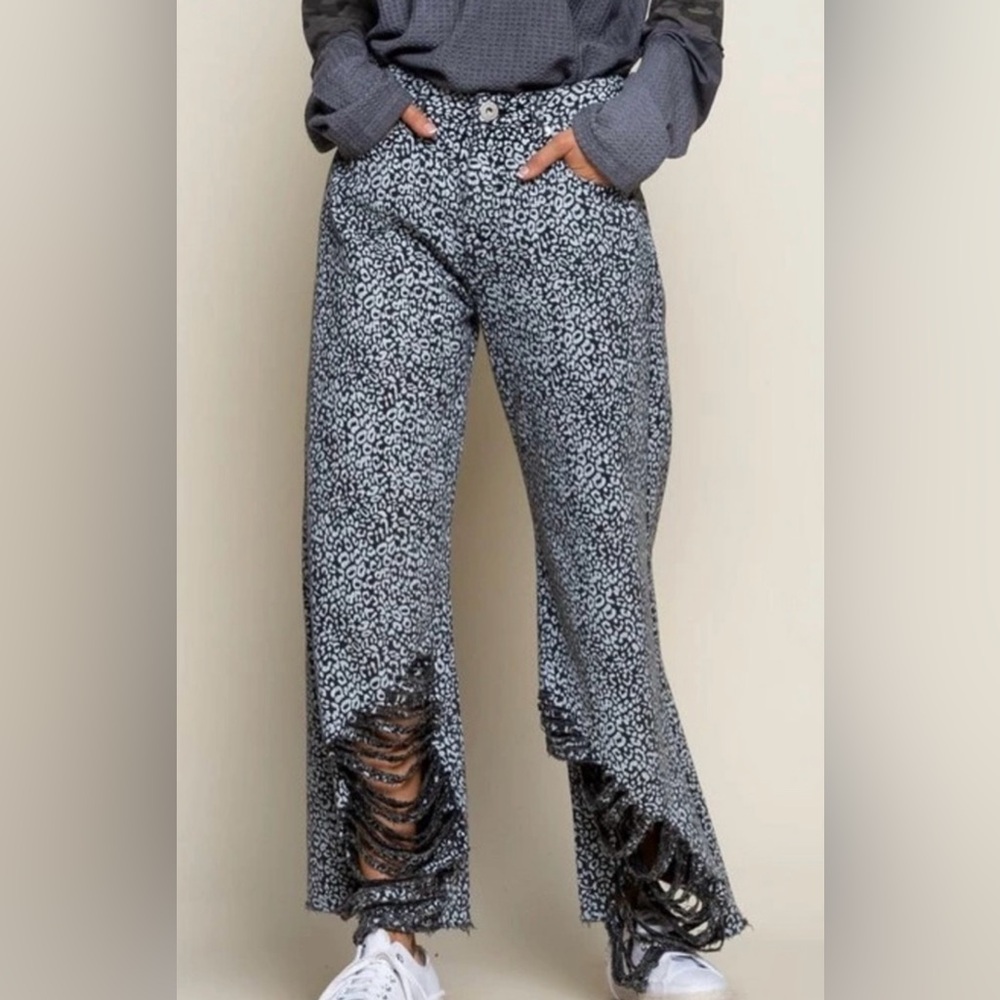 POL Wide Leg Leopard Print Pants